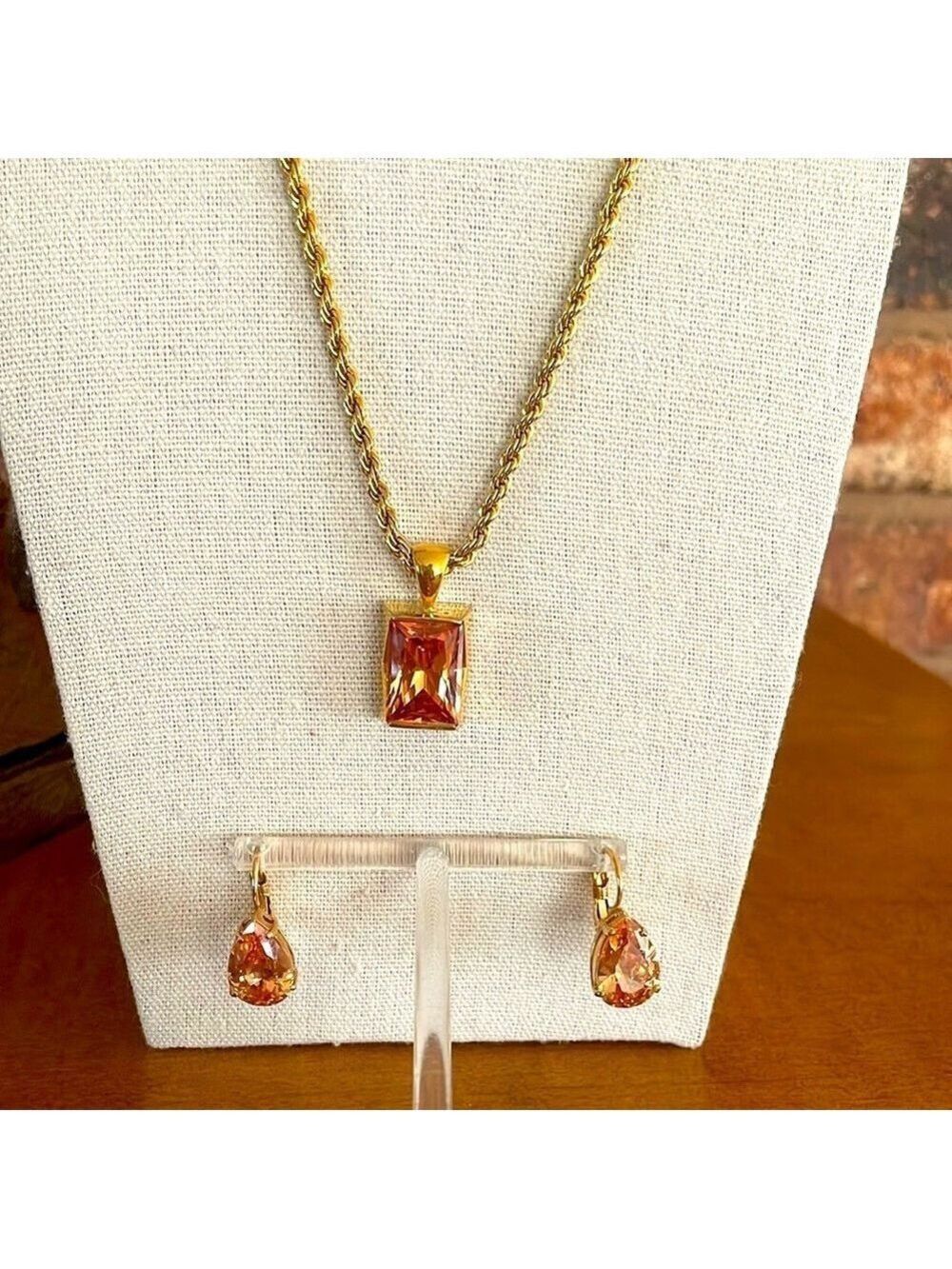Citrine pendant necklace and tear drop earring set 925 sterling marked